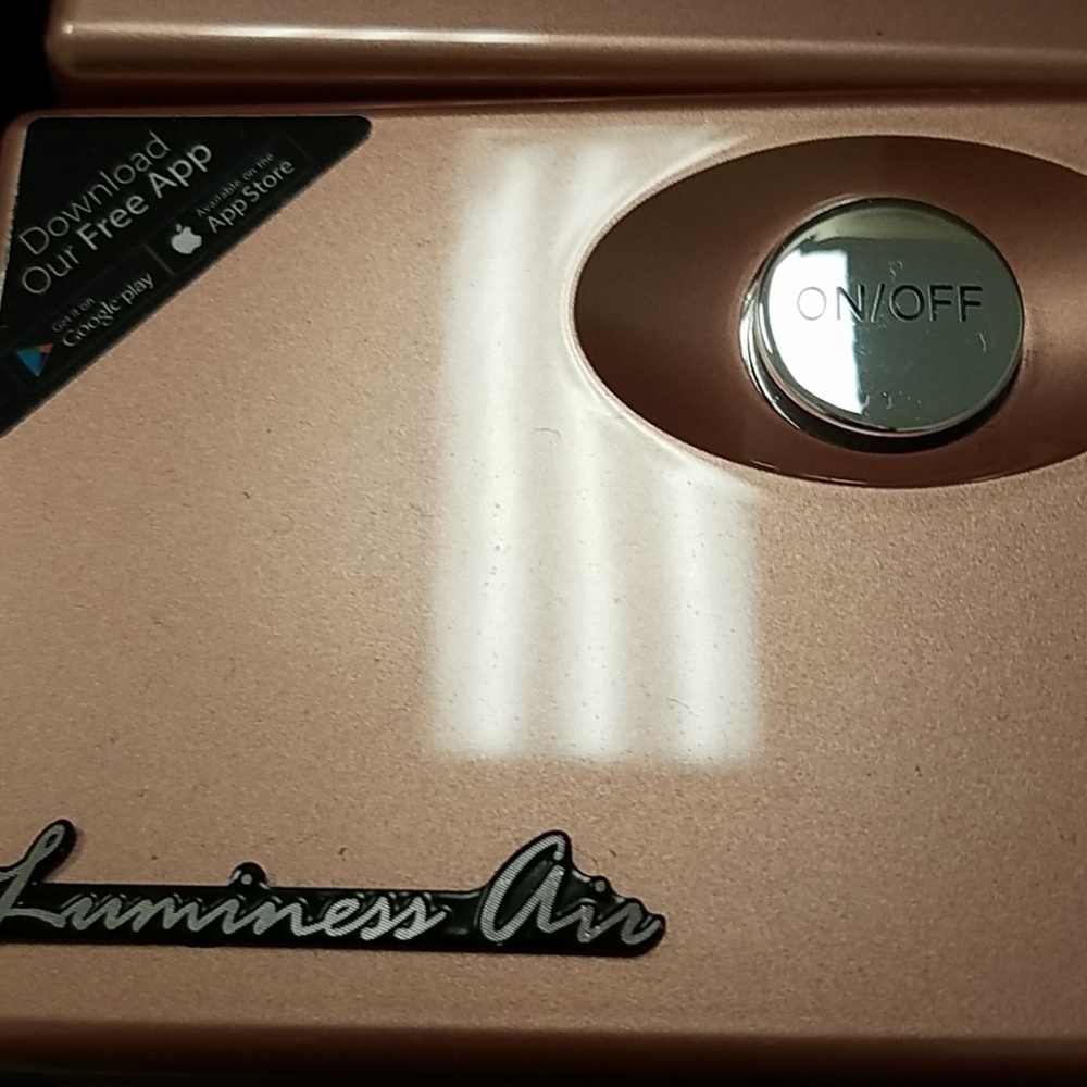 Airbrush cosmetics makeup system